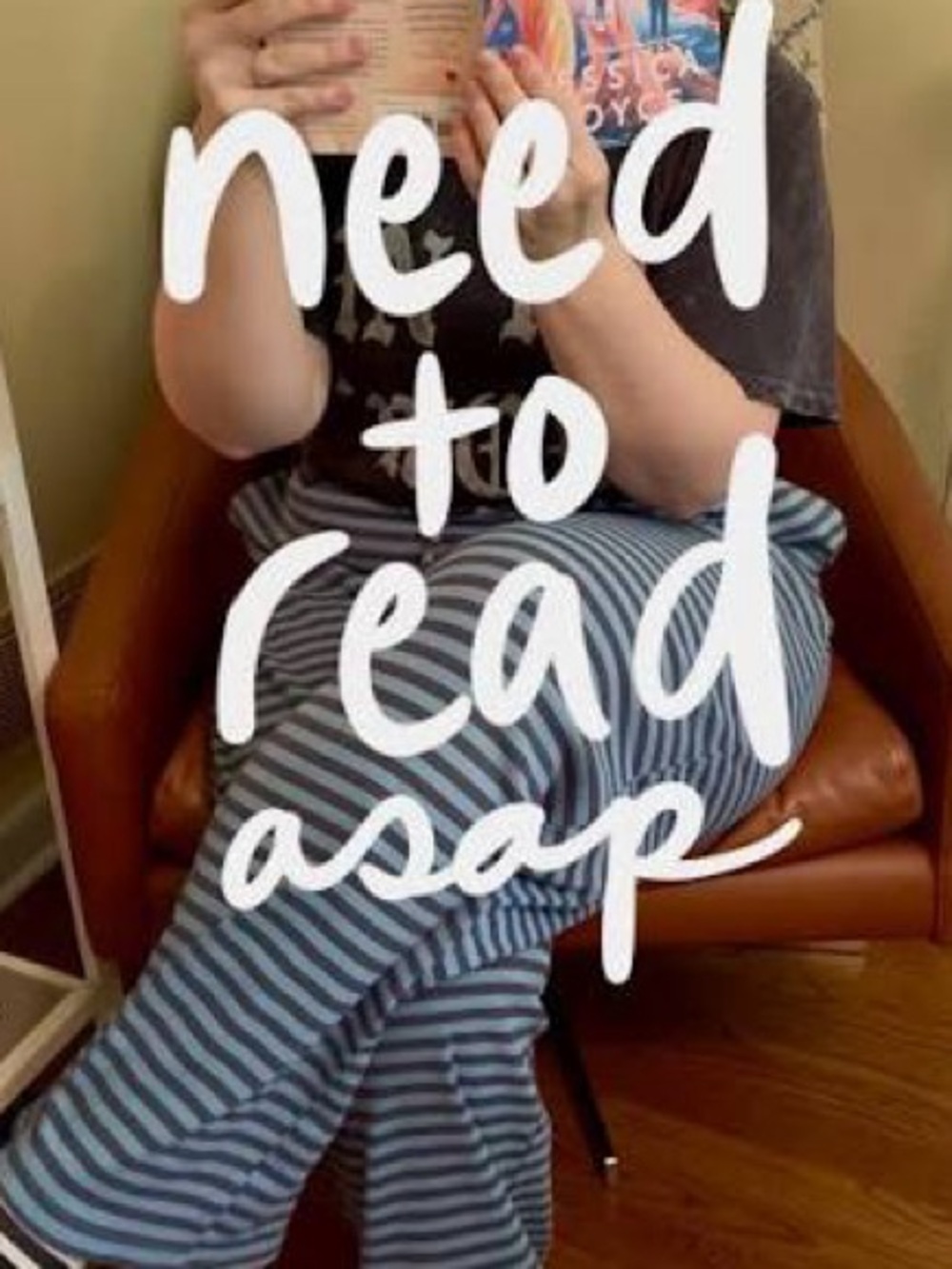 NO OFFERS ACCEPTED 
READ DESCRIPTION AND RULES OF MY CLOSET BEFORE PURCHASE.